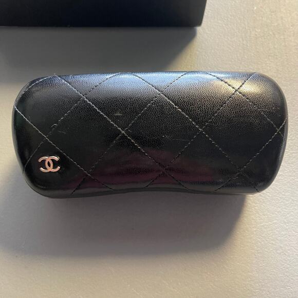CHANEL "CASE ONLY " Quilted Sunglasses Case and Branded Storage Box - Picture 2 of 9
